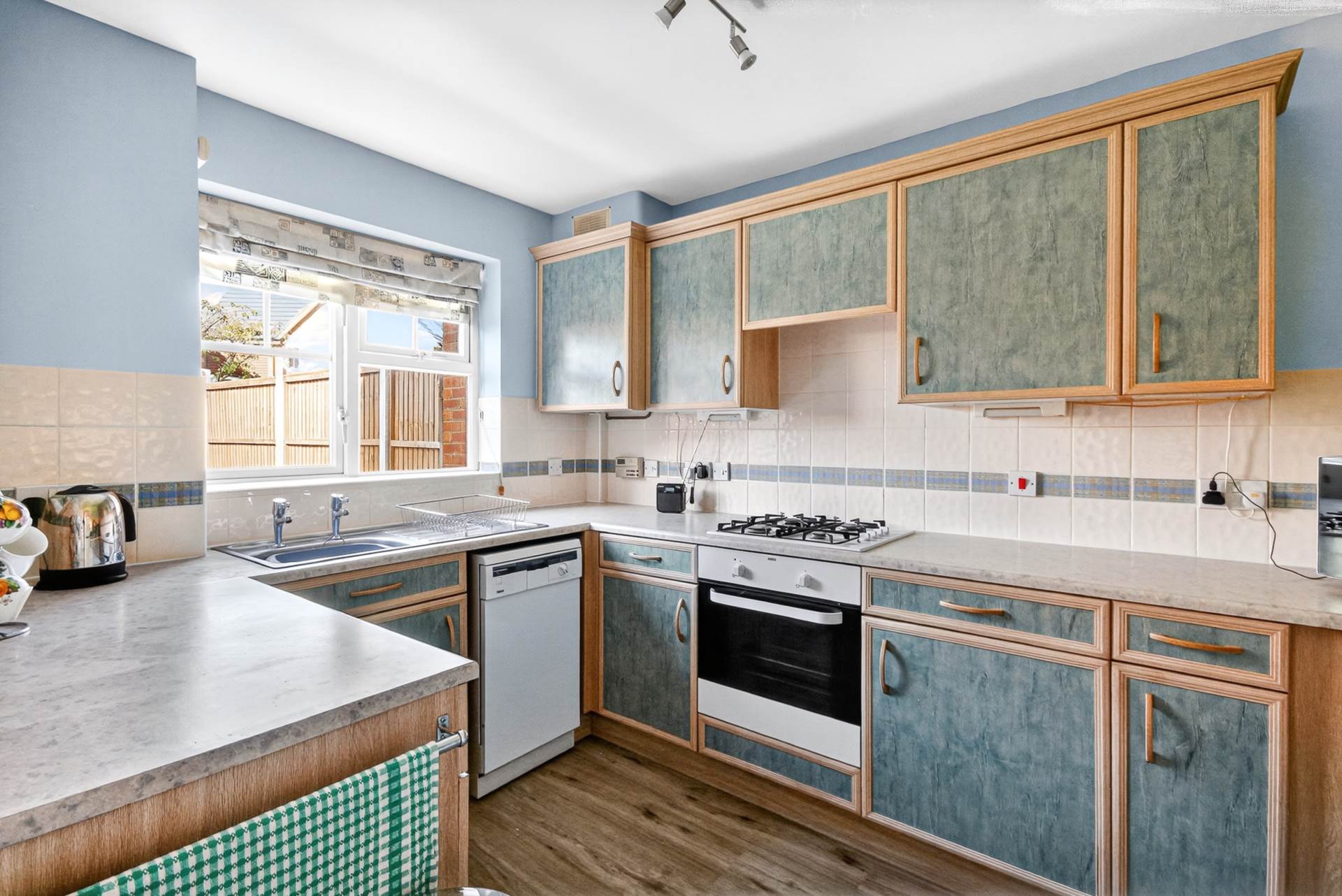 Additional Property Image 3 bedroom Terraced to rent in Bracknell 2