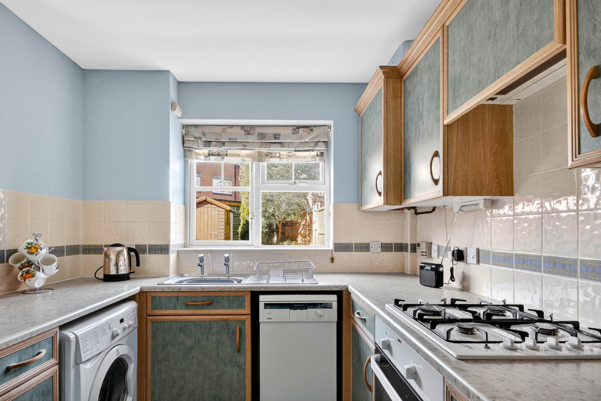Additional Property Image 3 bedroom Terraced to rent in Bracknell 3