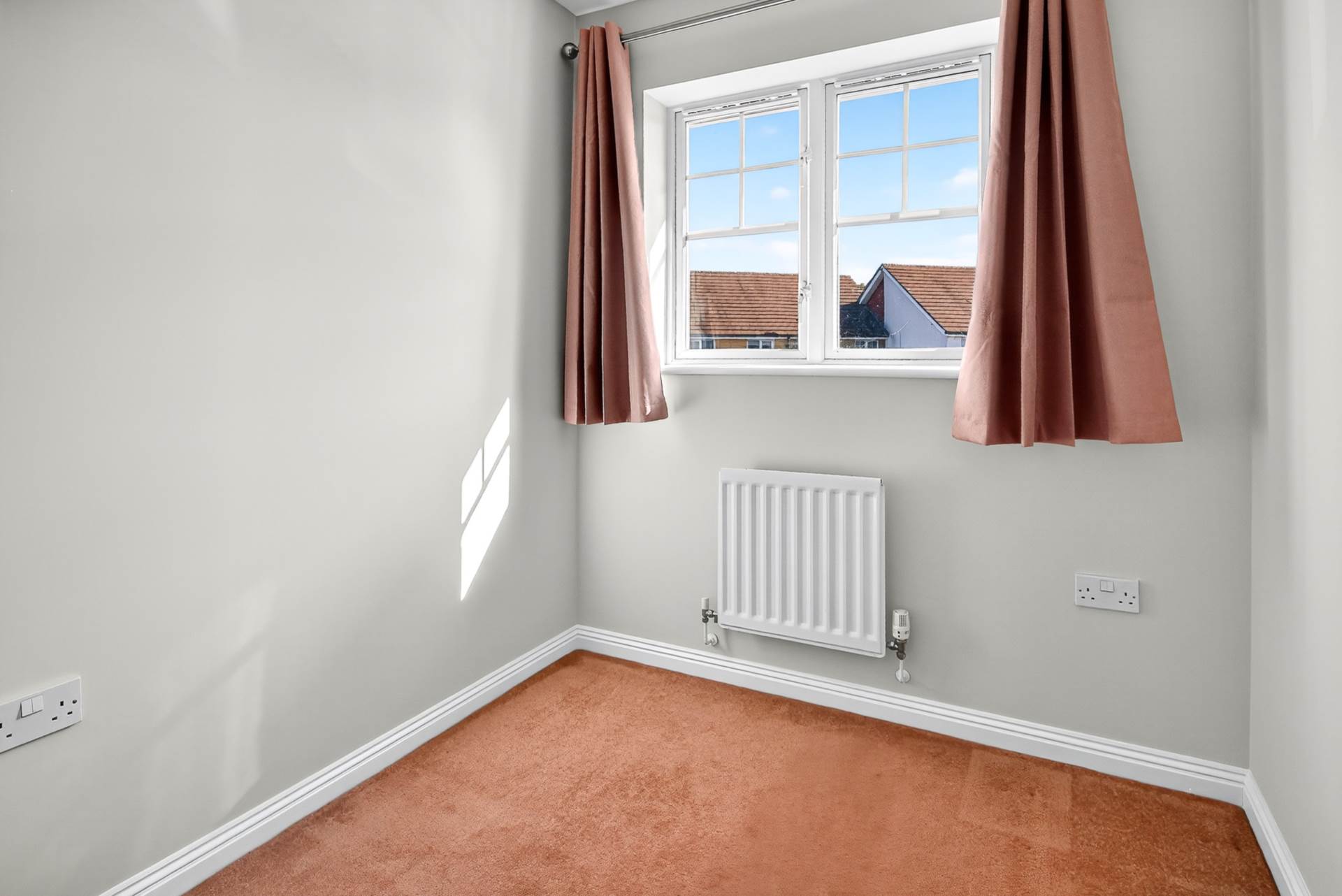 Additional Property Image 3 bedroom Terraced to rent in Bracknell 10