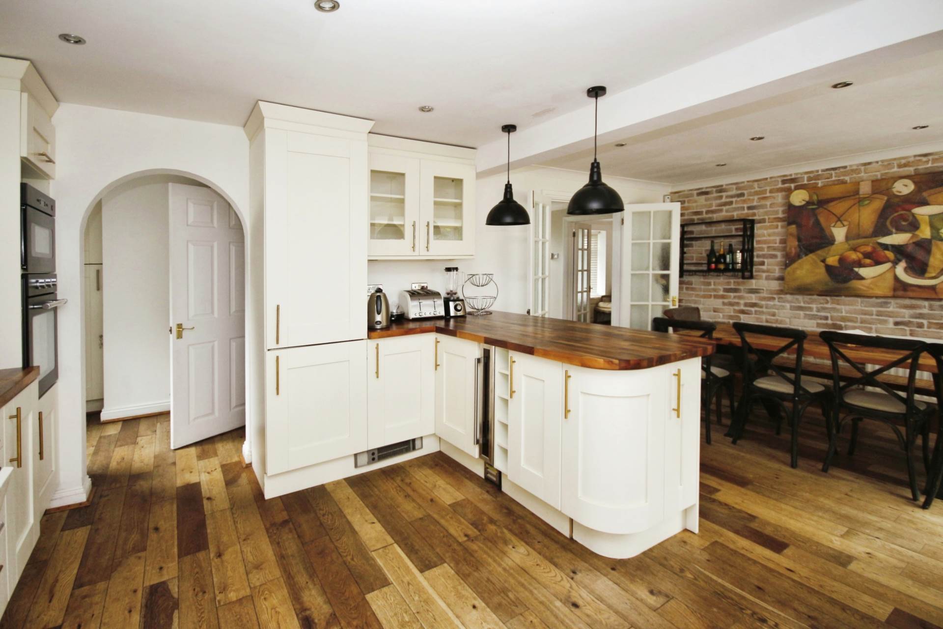 Additional Property Image 5 bedroom Detached to rent in Bracknell 2