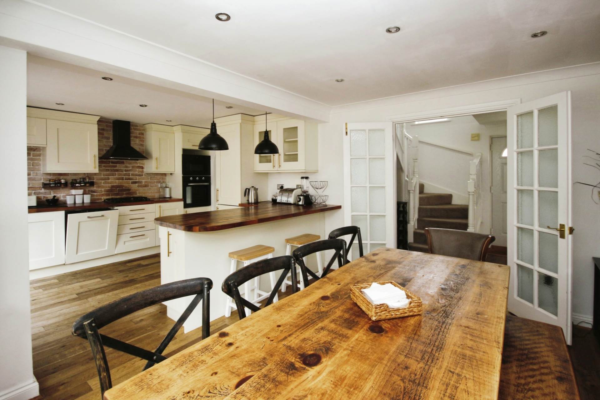 Additional Property Image 5 bedroom Detached to rent in Bracknell 6