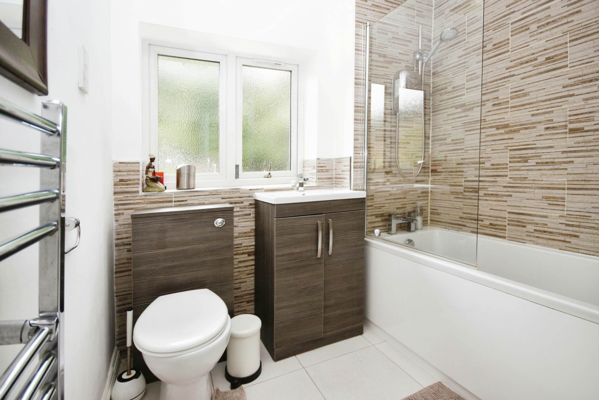 Additional Property Image 5 bedroom Detached to rent in Bracknell 16