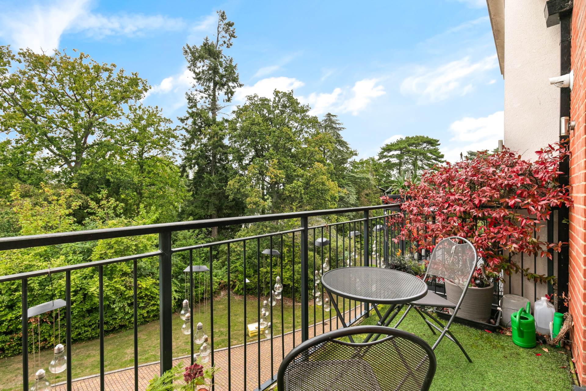 Additional Property Image 2 bedroom Flat for sale in Bracknell 2