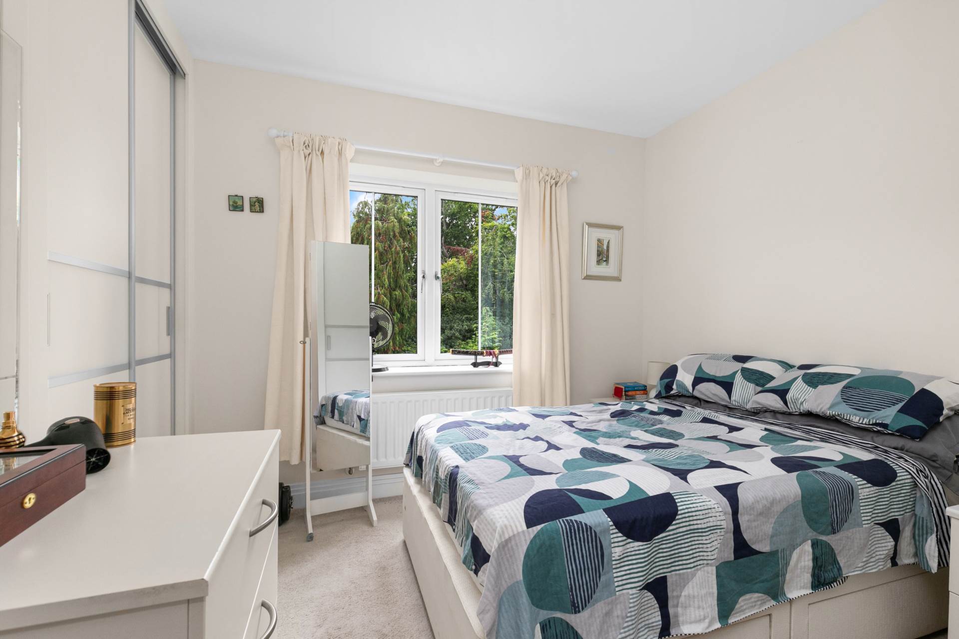 Additional Property Image 2 bedroom Flat for sale in Bracknell 12