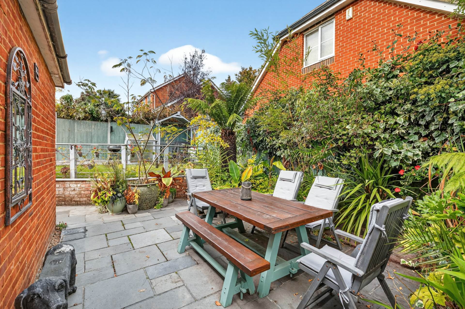 Additional Property Image 2 bedroom Semi Detached for sale in Bracknell 15