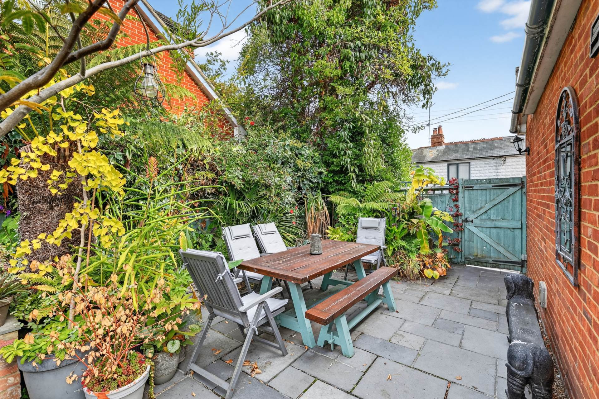 Additional Property Image 2 bedroom Semi Detached for sale in Bracknell 16