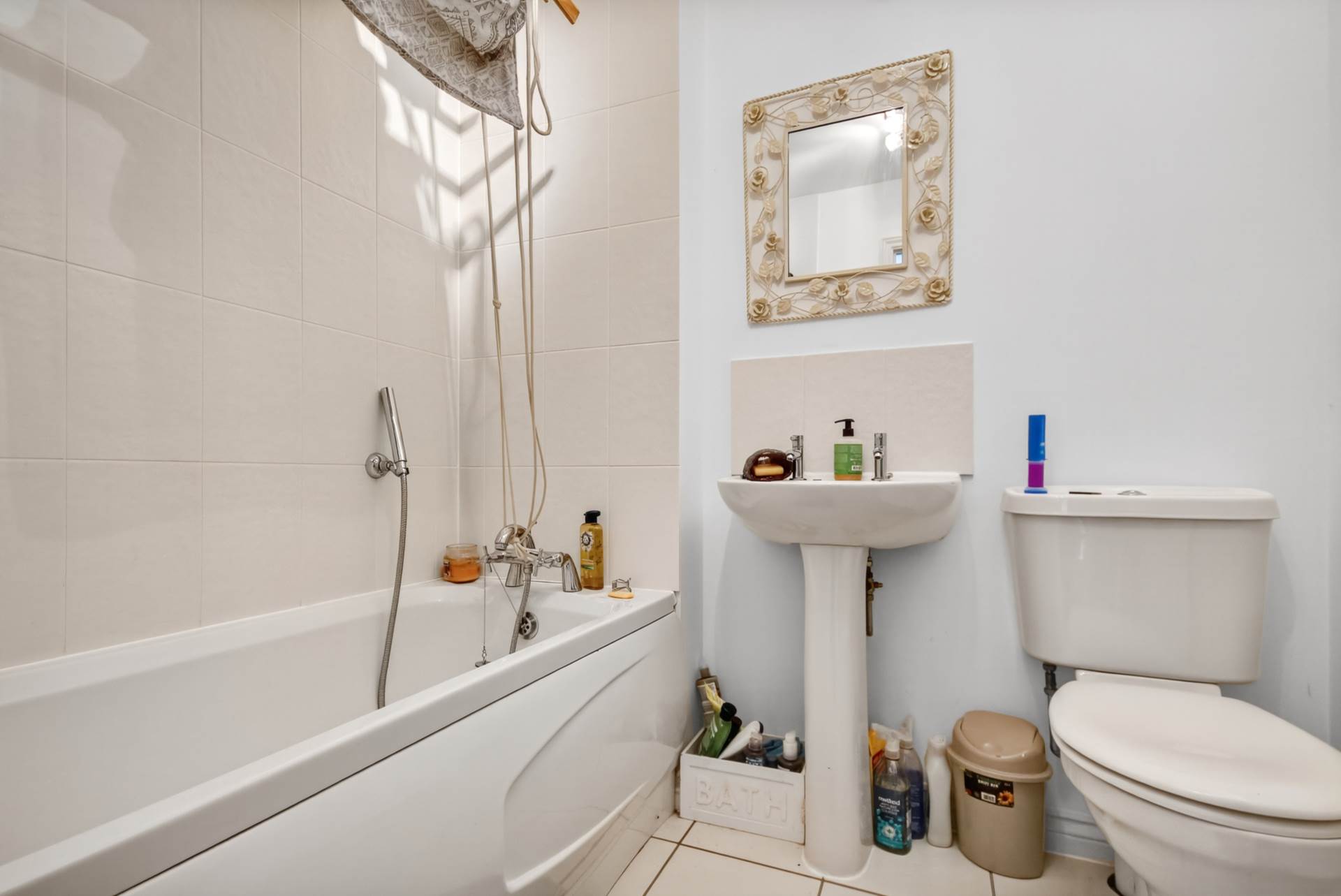 Additional Property Image 5 bedroom Detached for sale in Bracknell 9