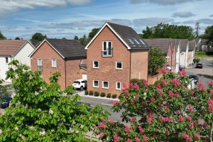 5 bedroom Detached for sale in Bracknell