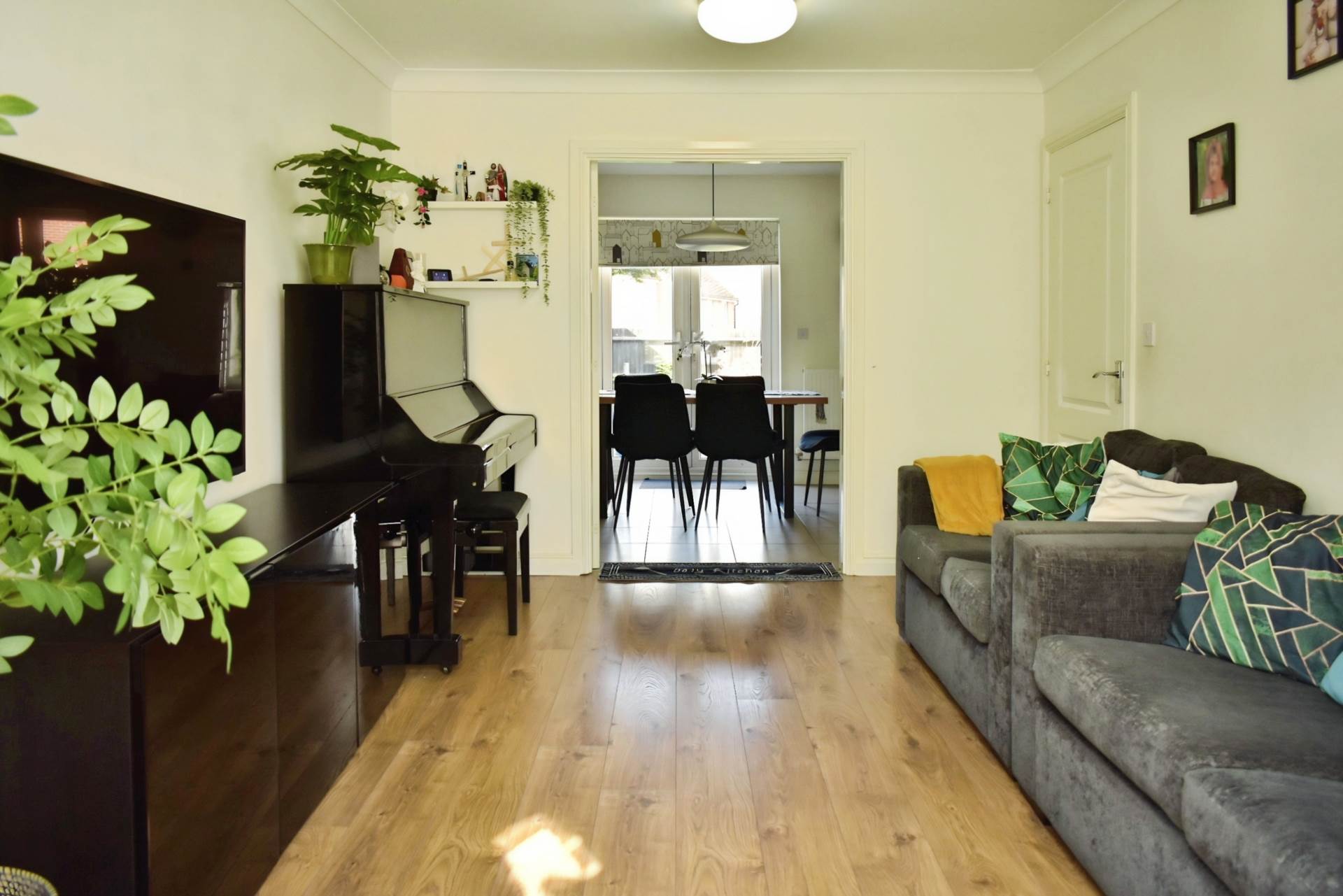 Additional Property Image 4 bedroom Detached to rent in Bracknell 5