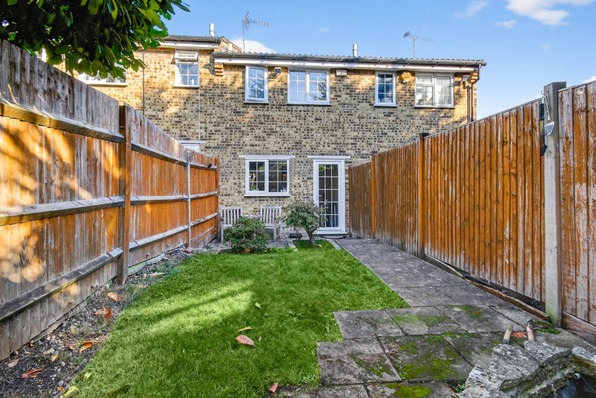 Additional Property Image 2 bedroom Terraced for sale in Bracknell 12