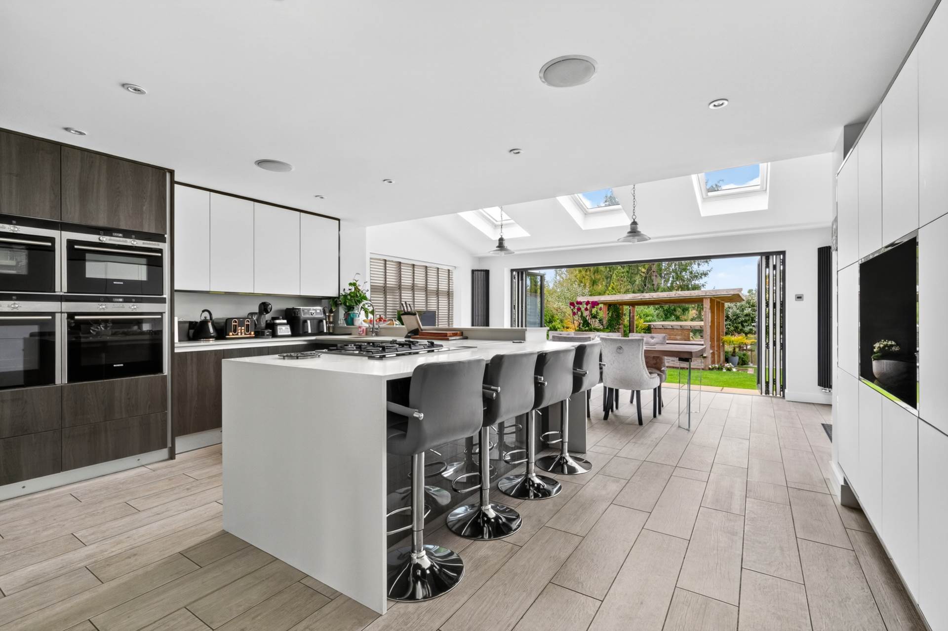 Additional Property Image 4 bedroom Detached for sale in Bracknell 2