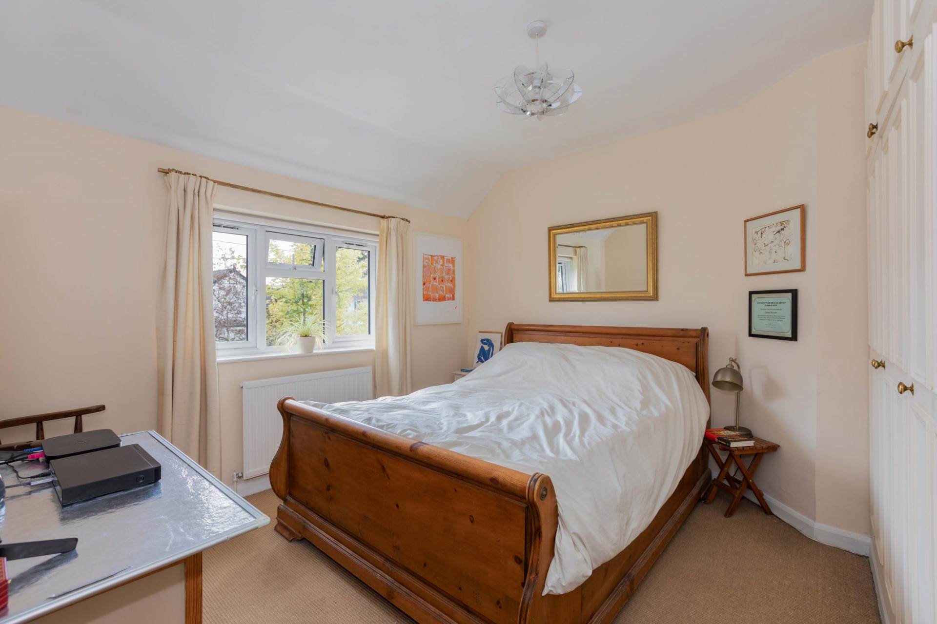 Additional Property Image 4 bedroom Semi Detached for sale in Ascot 12