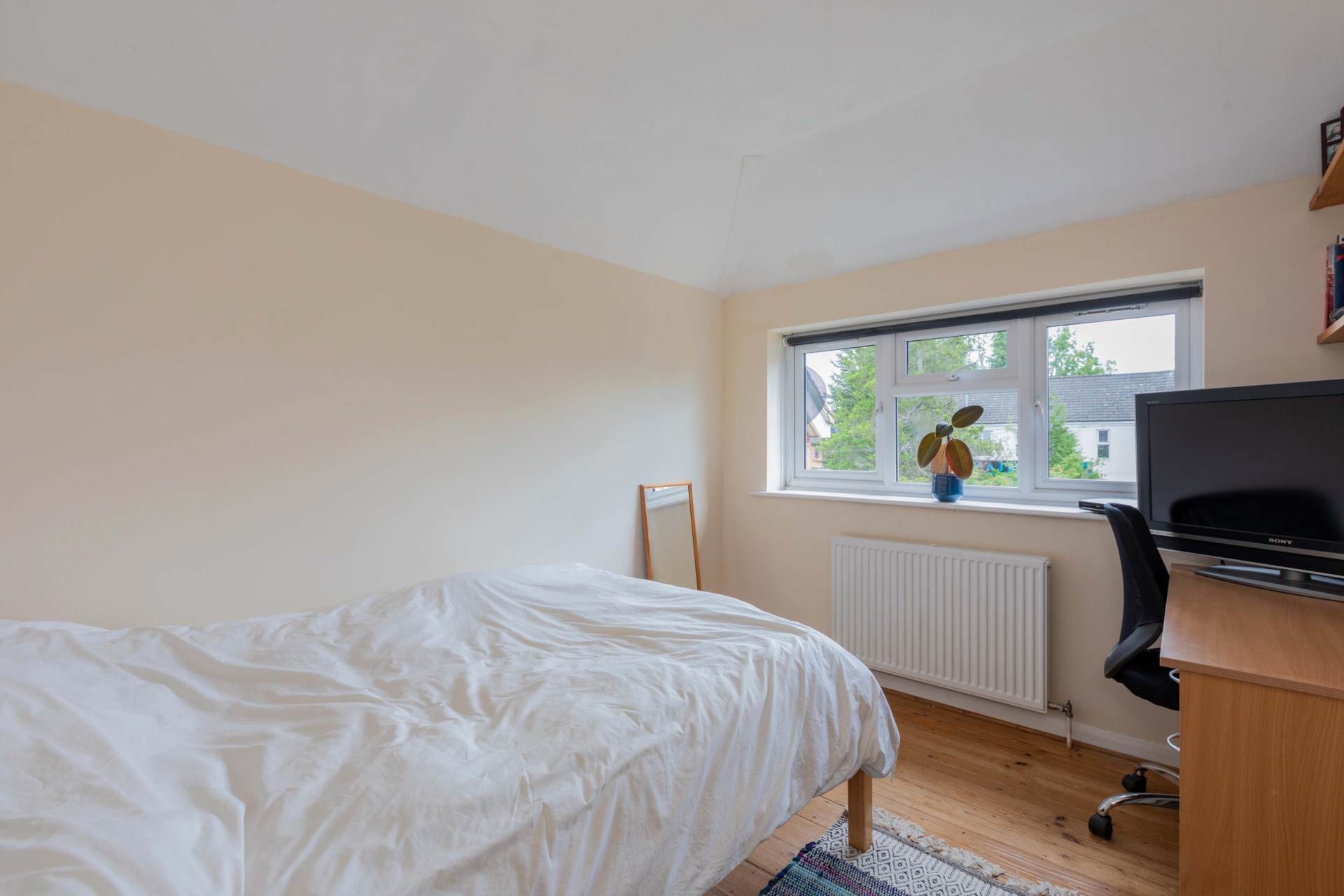 Additional Property Image 4 bedroom Semi Detached for sale in Ascot 15