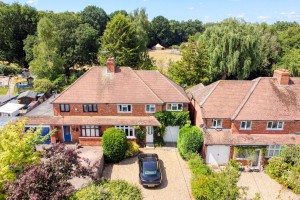 4 bedroom Semi Detached for sale in Ascot