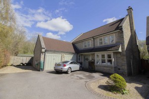 4 bedroom Detached for sale in Frome