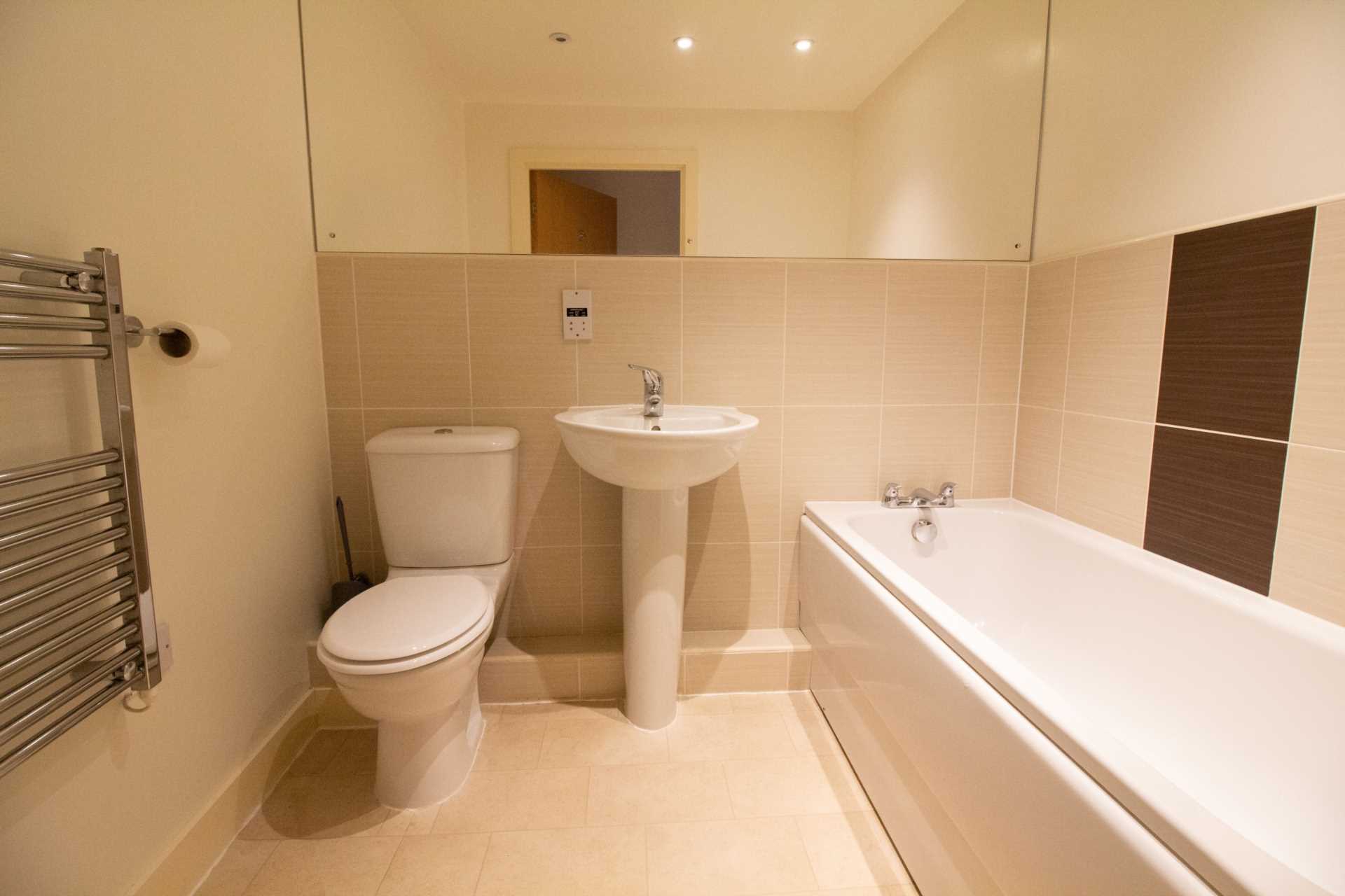 Additional Property Image 2 bedroom Apartment to rent in Bradford On Avon 8