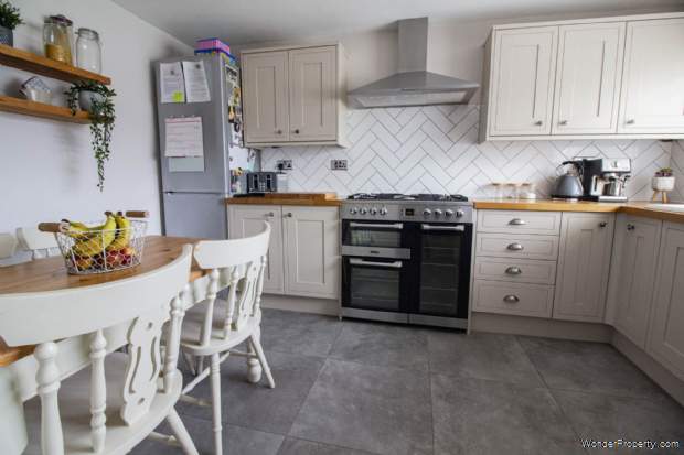 Additional Property Image 5 bedroom Semi Detached for sale in Frome 3