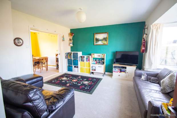 Additional Property Image 3 bedroom Link Detached House for sale in Frome 5