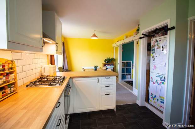 Additional Property Image 3 bedroom Link Detached House for sale in Frome 9
