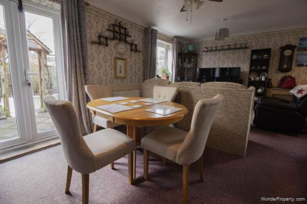 Additional Property Image 4 bedroom Detached for sale in Westbury 13