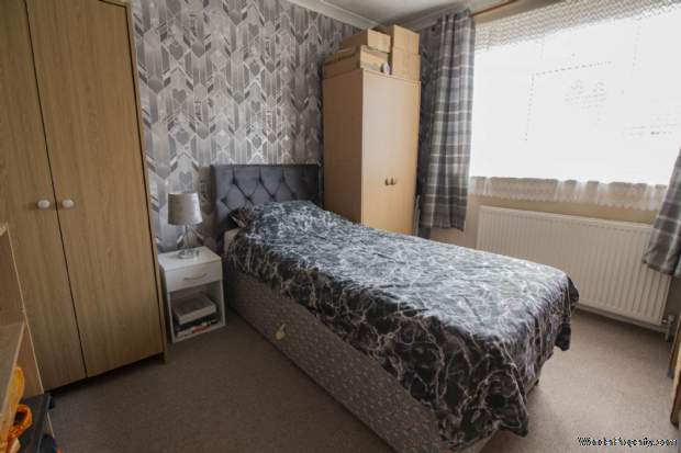 Additional Property Image 4 bedroom Detached for sale in Westbury 18