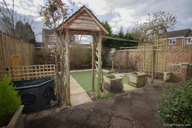 Additional Property Image 4 bedroom Detached for sale in Westbury 8