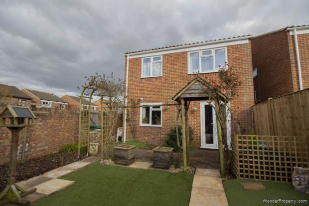Additional Property Image 4 bedroom Detached for sale in Westbury 10