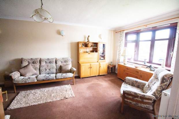 Additional Property Image 3 bedroom Detached for sale in Frome 12