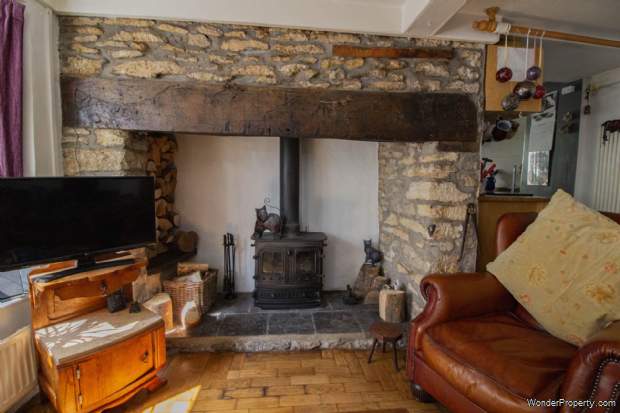 Additional Property Image 2 bedroom Cottage for sale in Frome 6