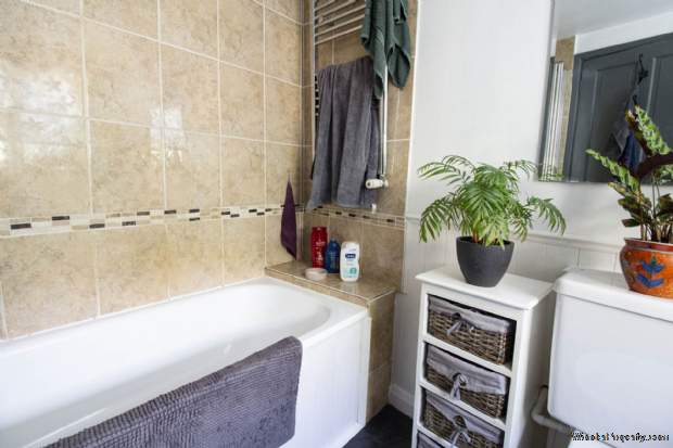 Additional Property Image 2 bedroom Cottage for sale in Frome 18