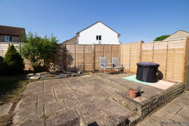 Additional Property Image 4 bedroom Detached for sale in Frome 5