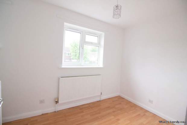 Additional Property Image 3 bedroom Terraced for sale in Frome 7