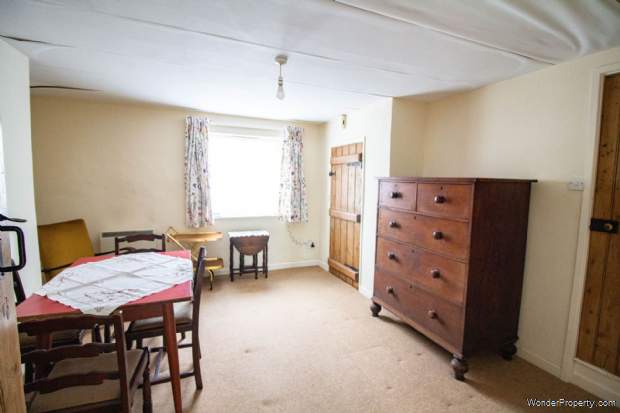 Additional Property Image 2 bedroom End of Terrace for sale in Frome 10