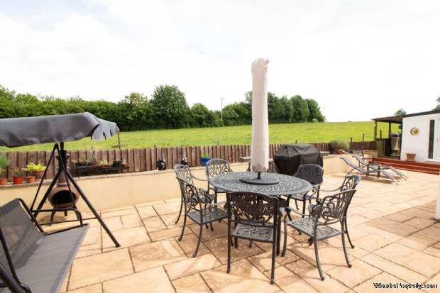 Additional Property Image 3 bedroom Detached Bungalow for sale in Wanstrow 3