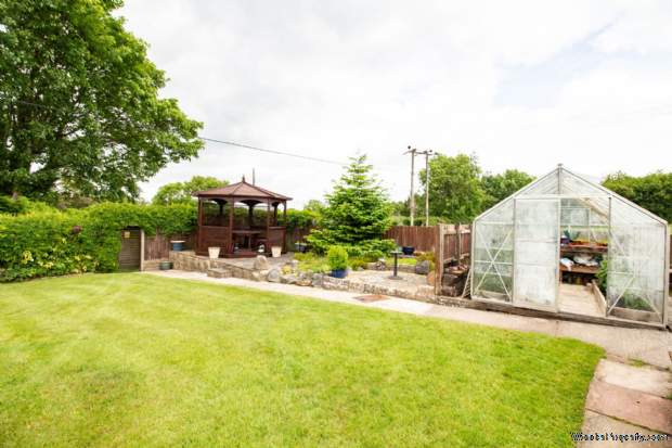 Additional Property Image 3 bedroom Detached Bungalow for sale in Wanstrow 5