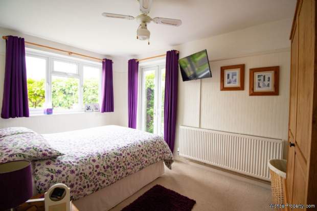 Additional Property Image 3 bedroom Detached Bungalow for sale in Wanstrow 17