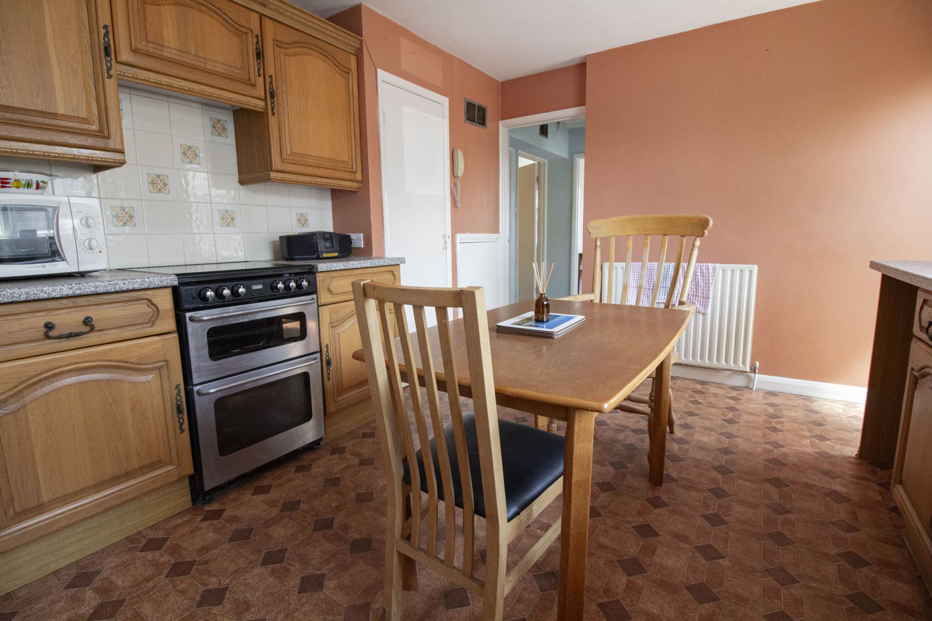 Additional Property Image 2 bedroom Detached Bungalow for sale in Frome 5