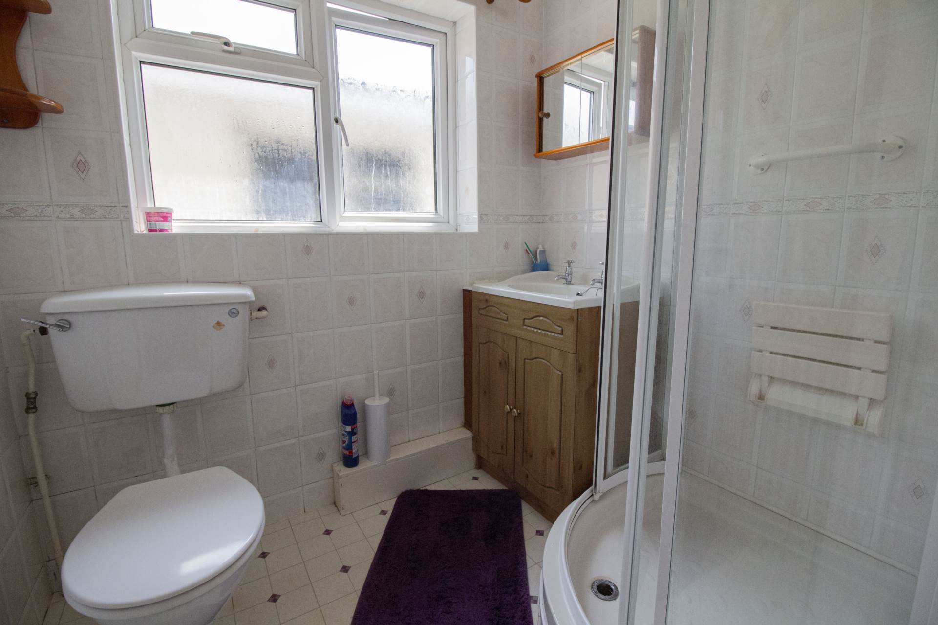 Additional Property Image 2 bedroom Detached Bungalow for sale in Frome 9