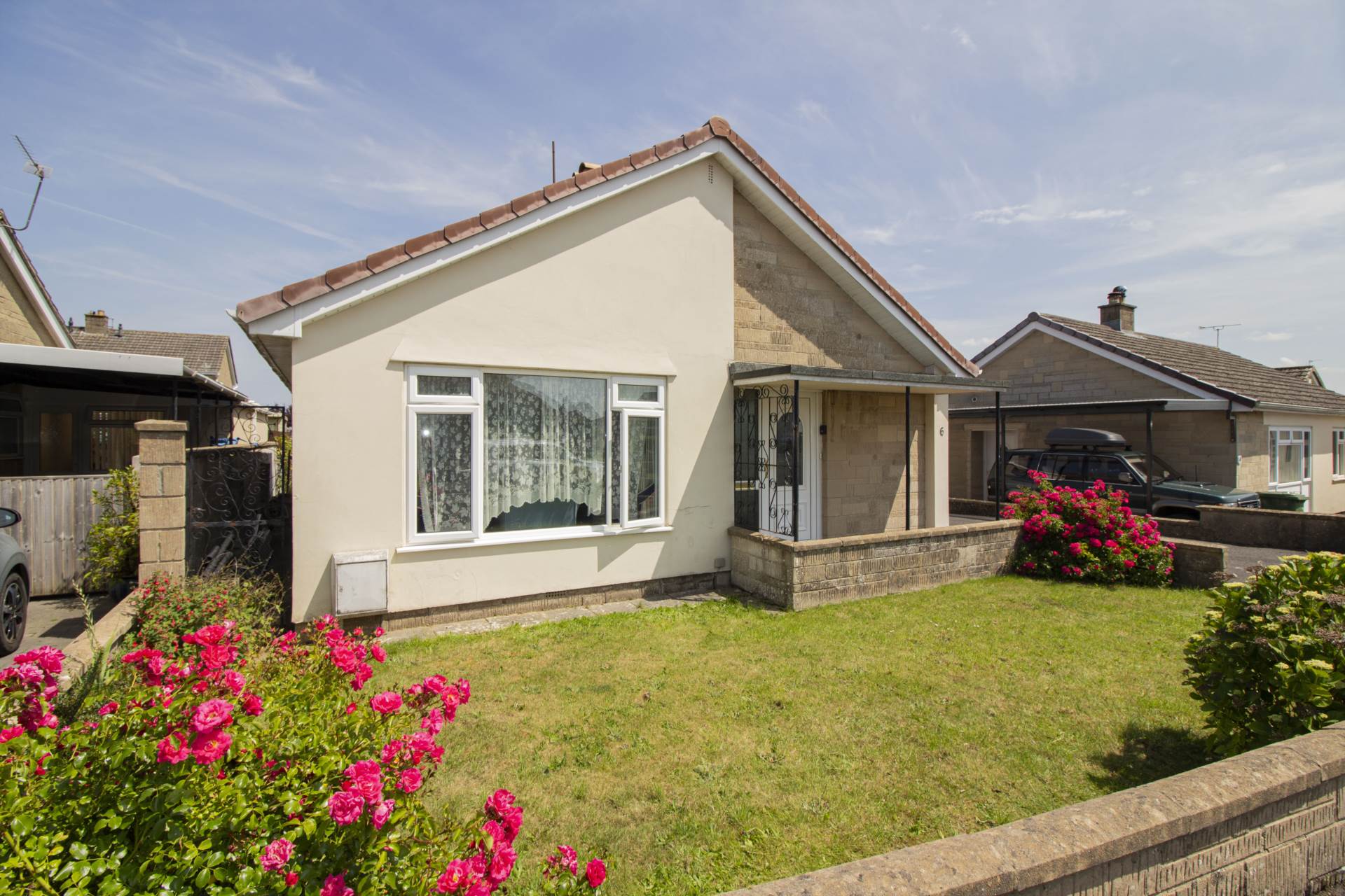 Additional Property Image 2 bedroom Detached Bungalow for sale in Frome 12