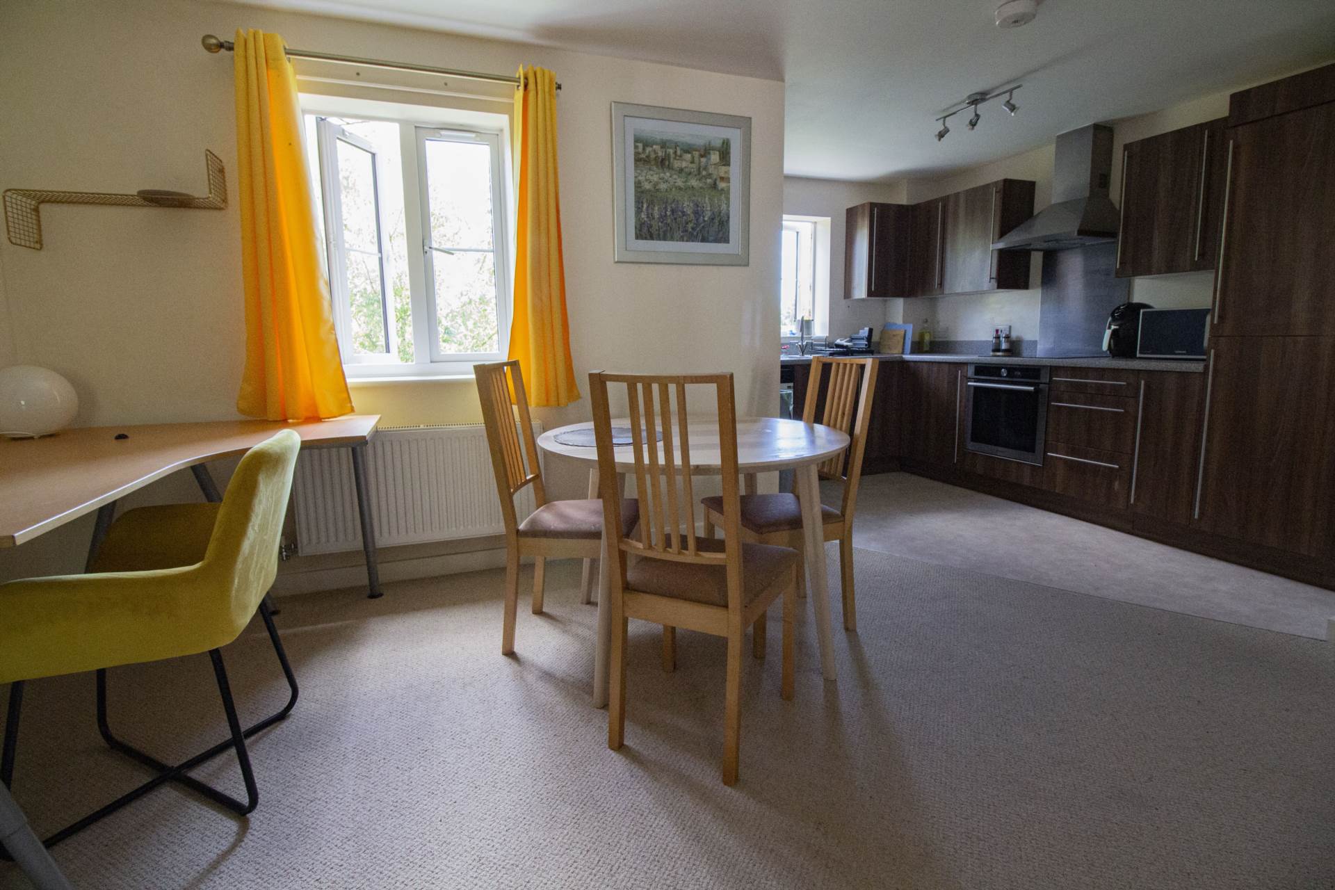 Additional Property Image 2 bedroom Apartment for sale in Frome 7