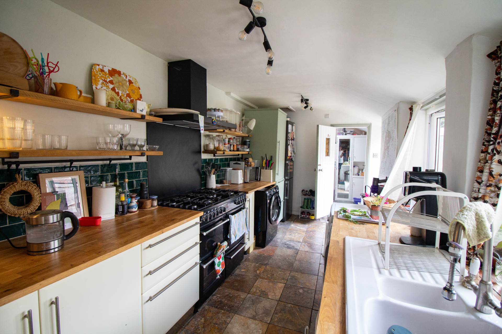 Additional Property Image 4 bedroom Terraced for sale in Frome 5