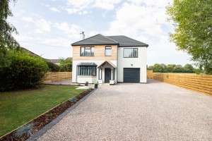4 bedroom Detached for sale in Nr Frome