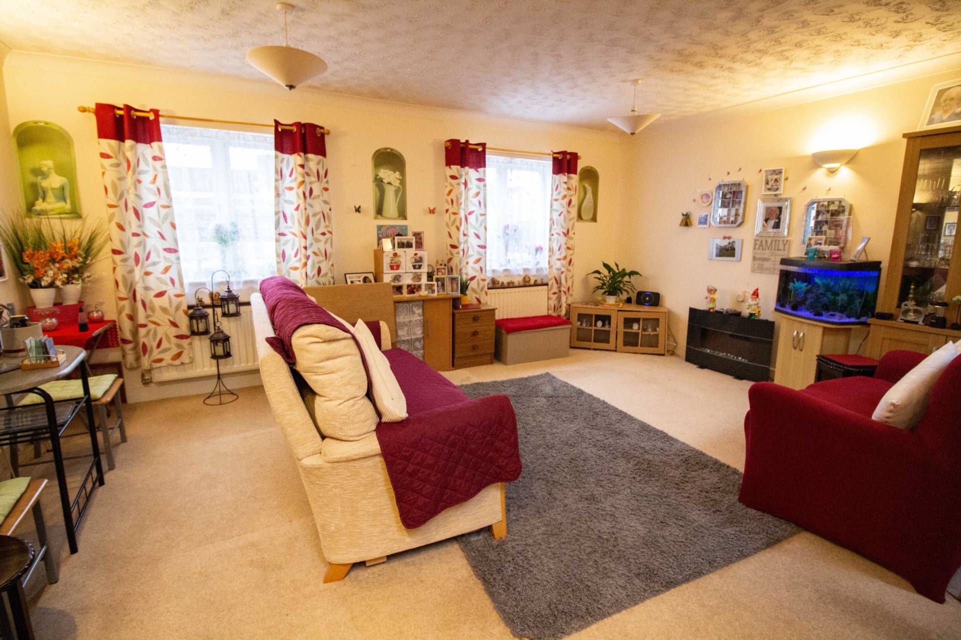 Additional Property Image 2 bedroom Apartment for sale in Frome 4