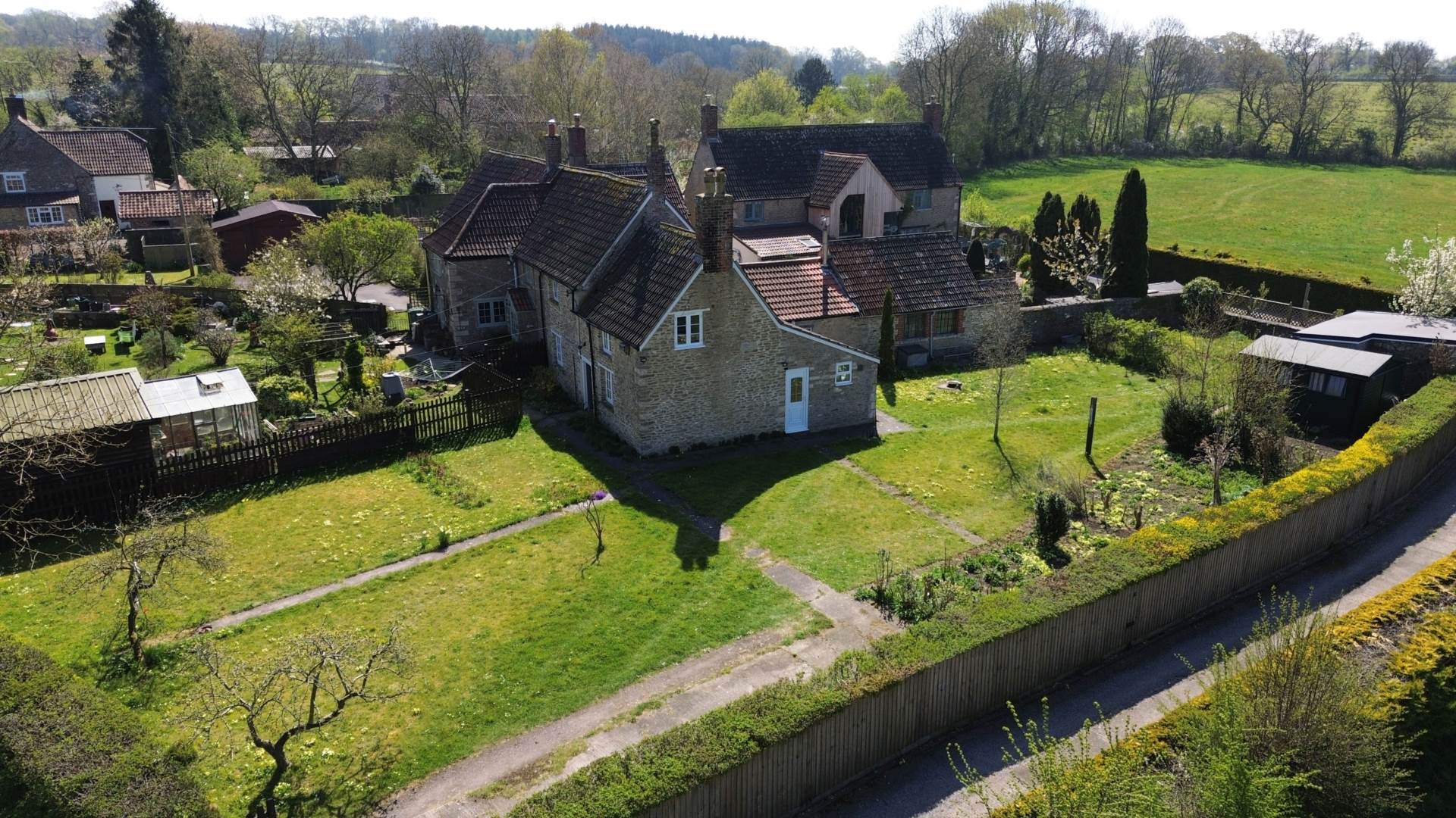Additional Property Image 2 bedroom Semi Detached for sale in Frome 2