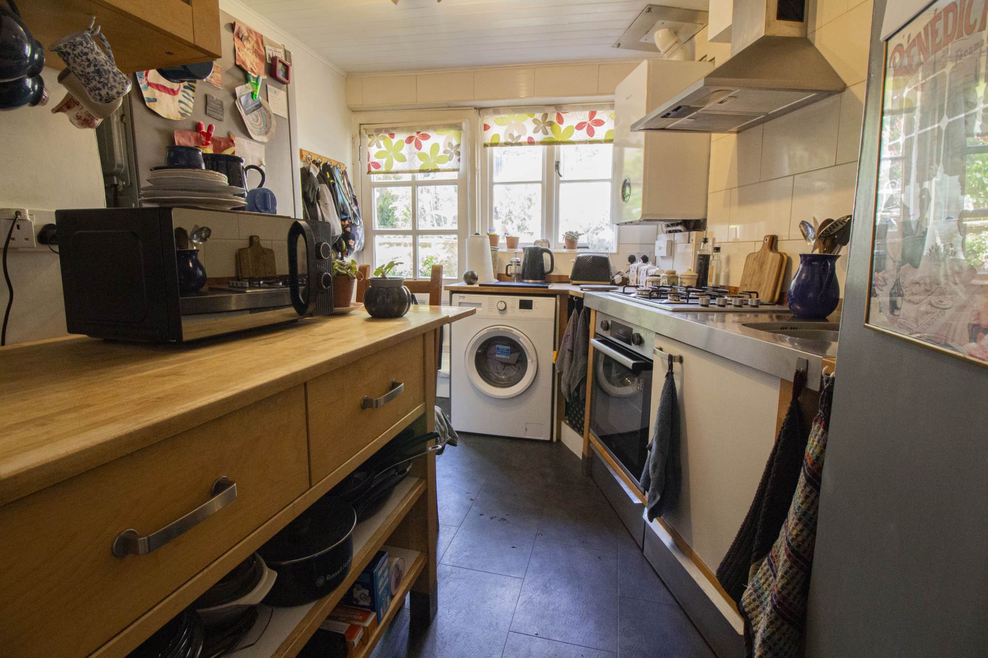 Additional Property Image 2 bedroom Semi Detached for sale in Frome 7