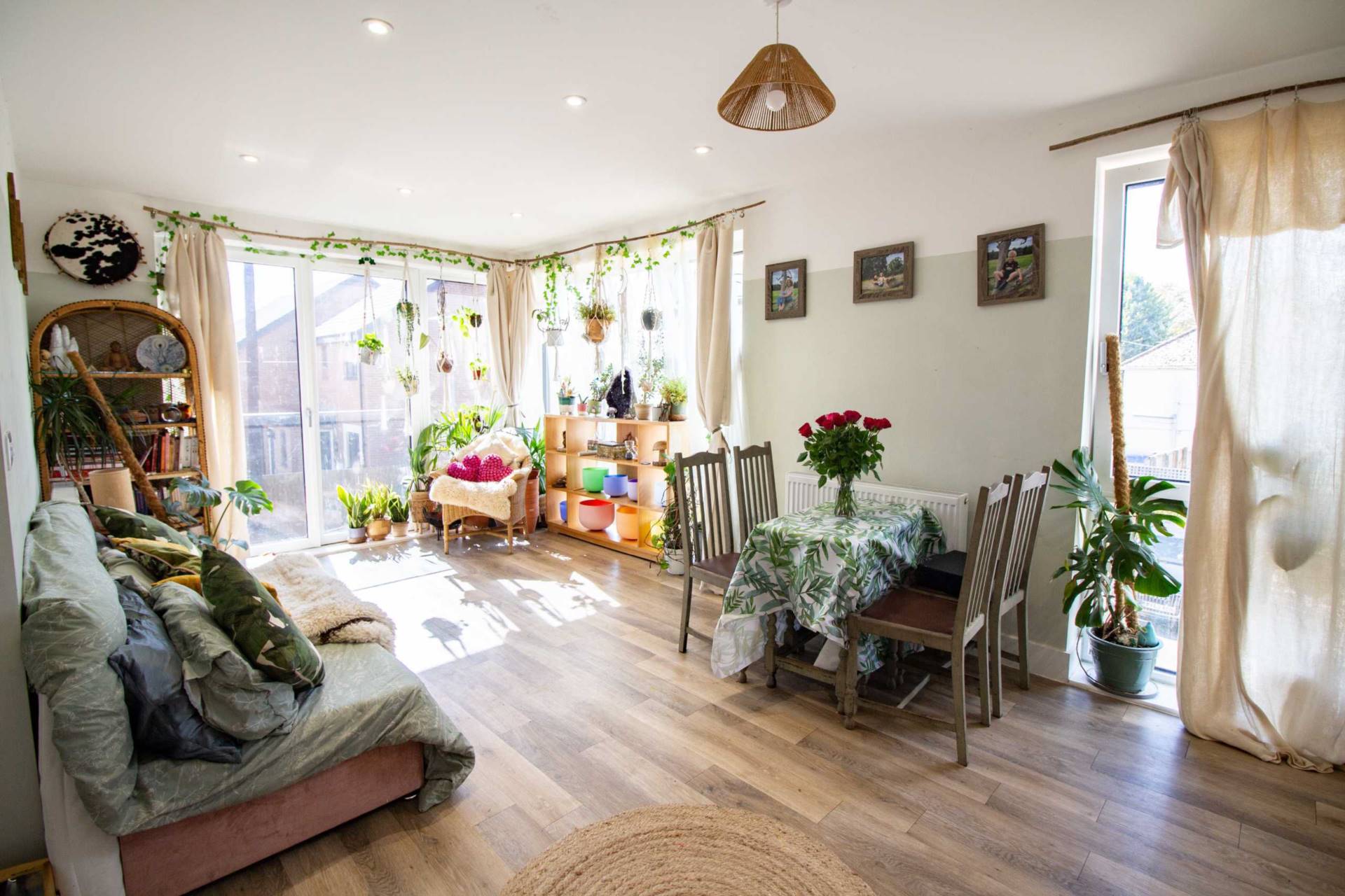 Additional Property Image 2 bedroom Flat for sale in Frome 2