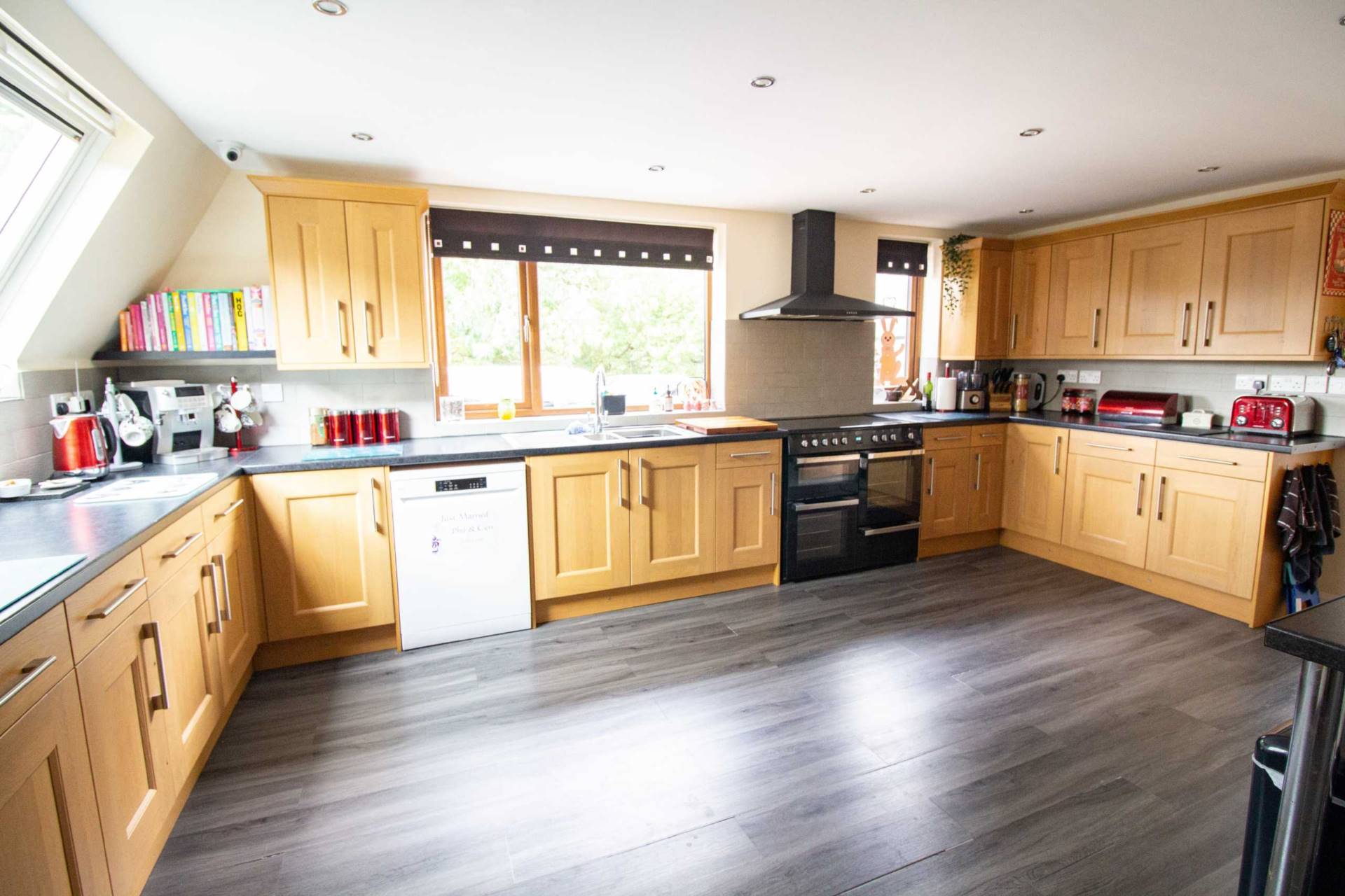 Additional Property Image 5 bedroom Detached for sale in Frome 7
