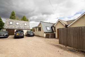 5 bedroom Detached for sale in Frome