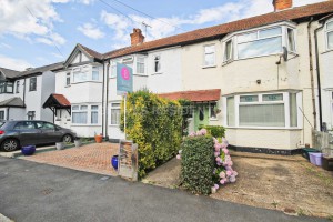 3 bedroom Terraced to rent in New Malden