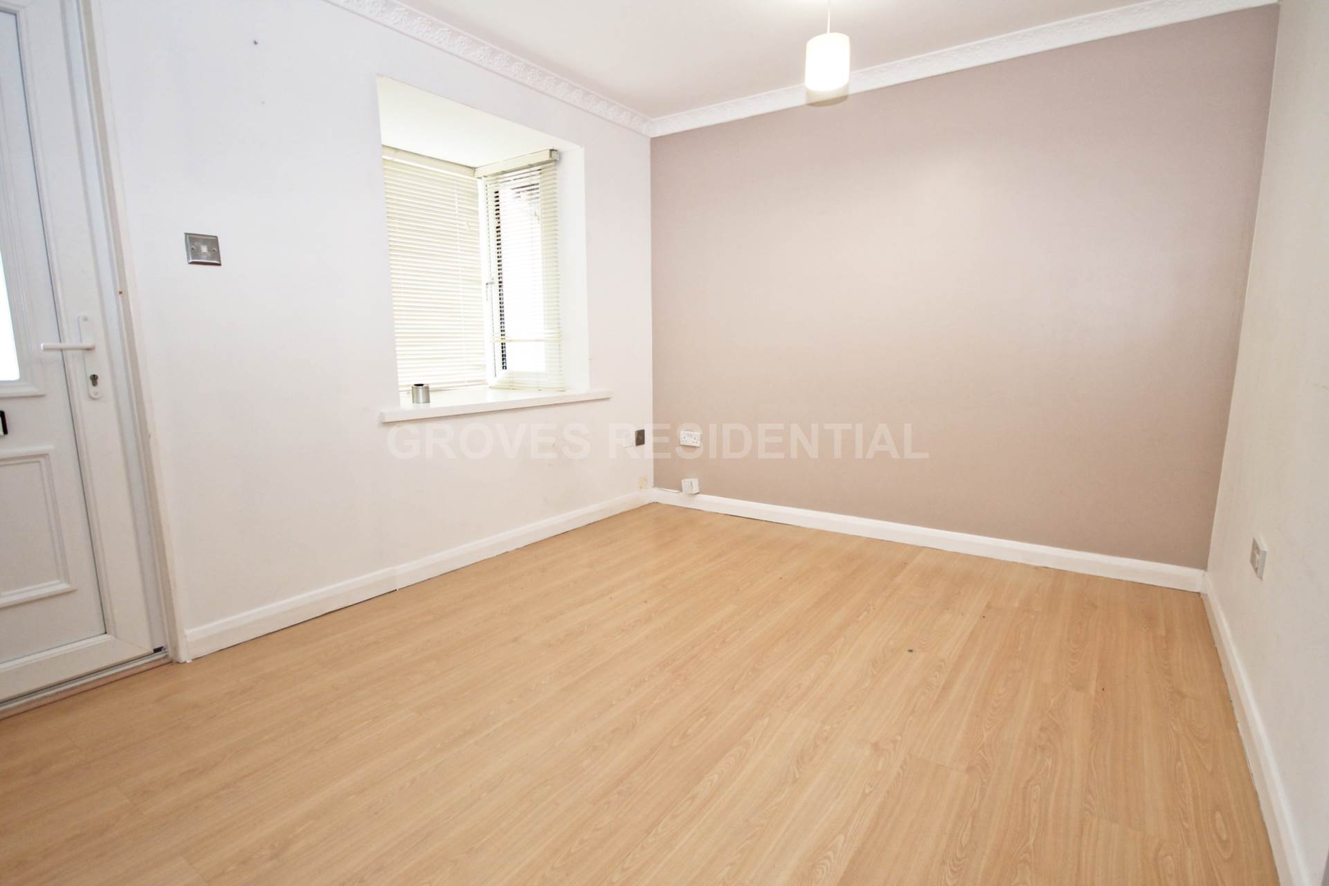 Additional Property Image 1 bedroom Terraced to rent in New Malden 2